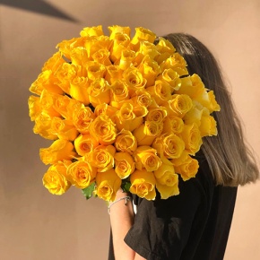Букет "Ярче солнца" из 55 лимонных роз (50 см) в Голицыно