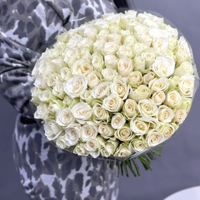 Букет 101 белая роза Кения (40 см) в Голицыно