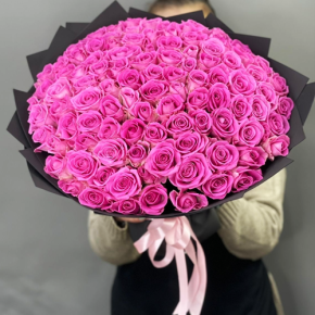 Букет 101 розовой розы Кения (40 см) в Голицыно