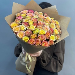 Букет "Валентино" из 51 розы (60 см) в Голицыно