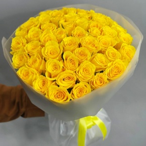 Букет "Золотце" из 51 лимонной розы (40 см) в Голицыно