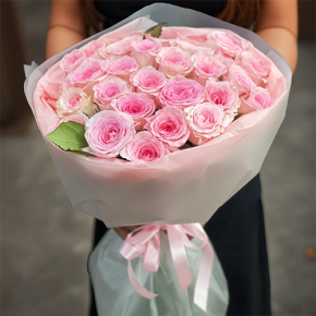 Букет из 25 махровых роз (60 см) в Голицыно