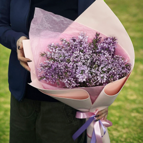 Букет из 11 веток сирени в Голицыно