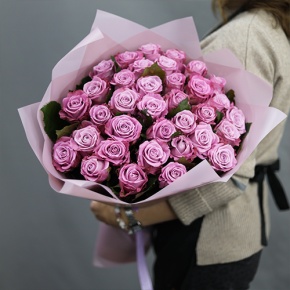 Букет из 35 малиновых роз Меритим (50 см) в Голицыно