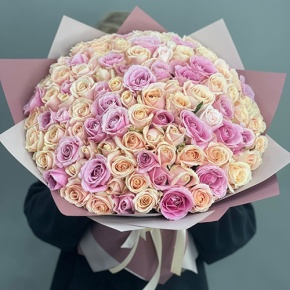 Букет "Люция" из 101 розы (50 см) в Голицыно